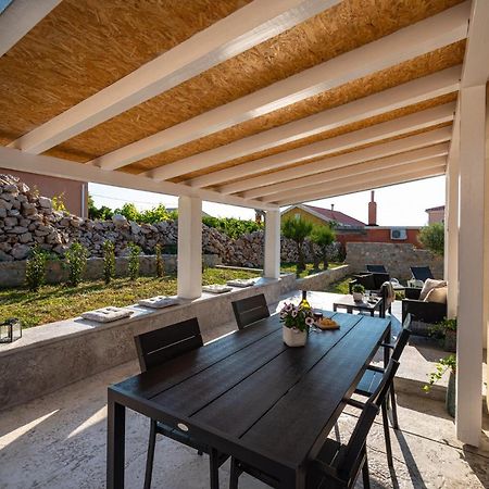 Holiday House Ventum Razanac Bagian luar foto